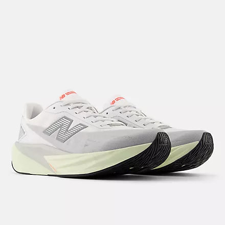 Dames New Balance FuelCell Rebel v5 Lightweight Hardloopschoenen