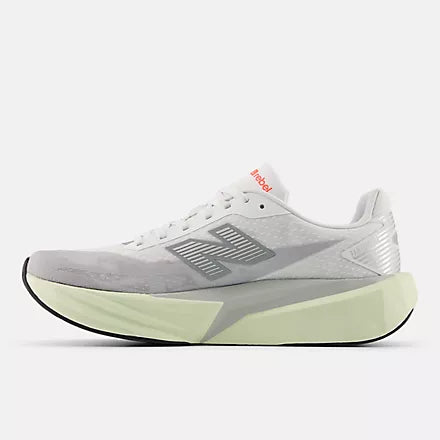 Dames New Balance FuelCell Rebel v5 Lightweight Hardloopschoenen