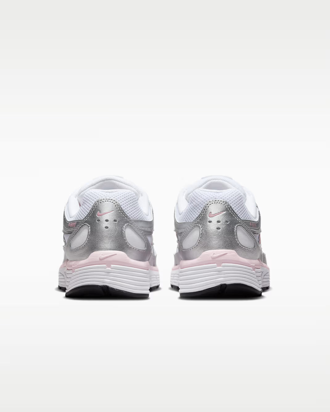 NIKE - P-6000 Metallic Silver Roze
